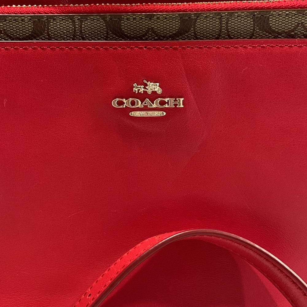 NWOT COACH red hand bag - Picture 2 of 5